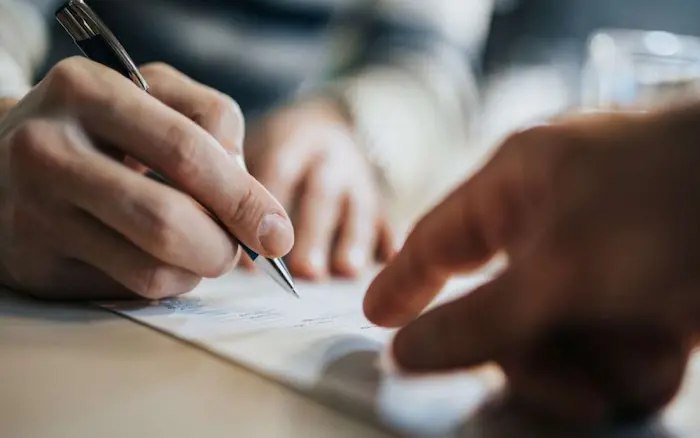 ریسک ها و چالش های معماملات با قولنامه دستی