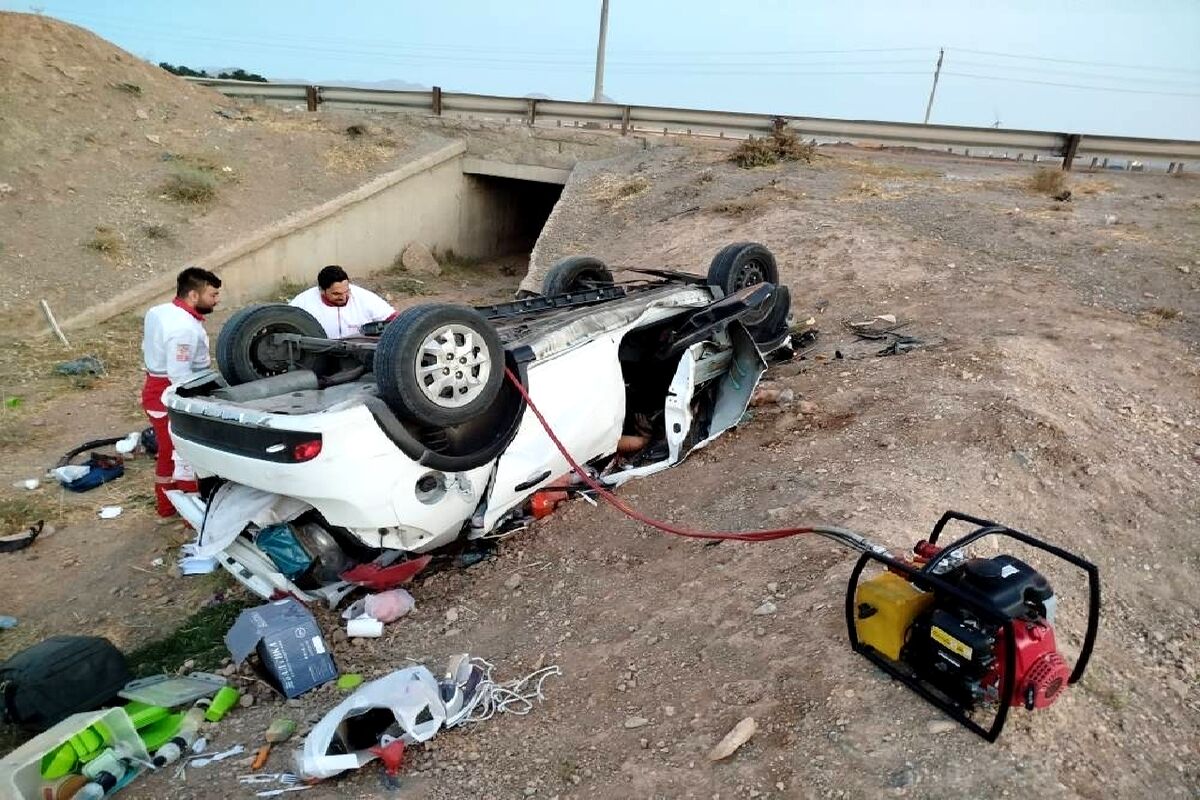 واژگونی مرگبار خودرو در جاده قزوین