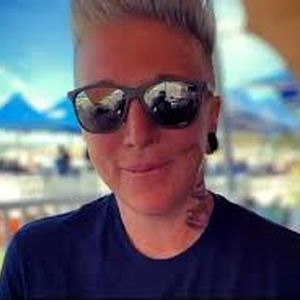 هلیکوپتر سرآشپز محبوب سقوط کرد و او کشته شد 