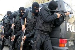 لحظه رهایی پسر 11 ساله از چنگال گروگانگیران/ ویدئو