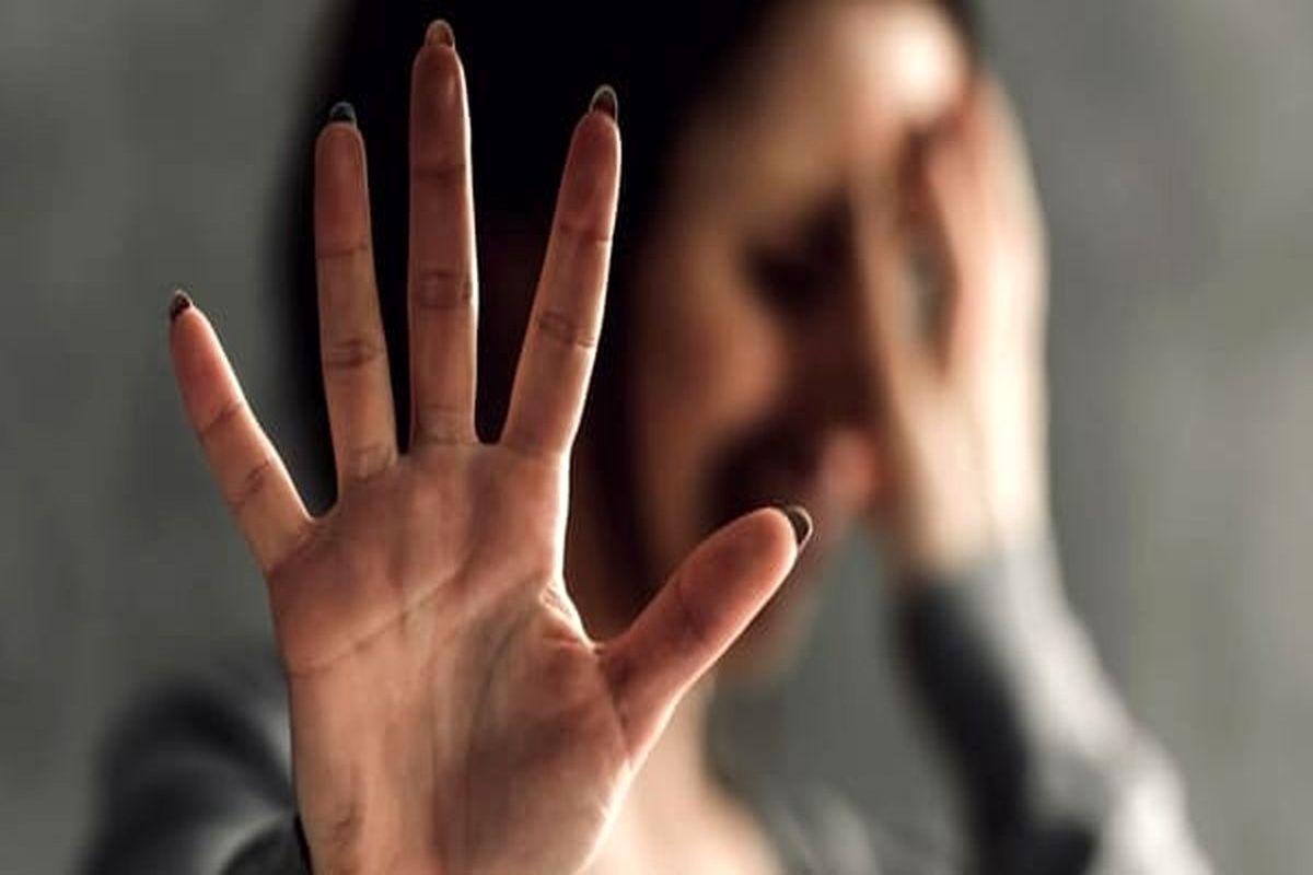 تجاوز به دختر جوان قبل از آزمون رانندگی داخل ماشین