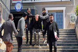 دستگیری فرد متعرض به مزار نوجوان مقتول ایتالیایی