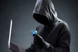 دستگیرکلاهبردار اینترنتی در کوهدشت  