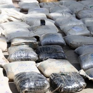 کشف ۱۶۳ کیلو تریاک از خودروی مگان