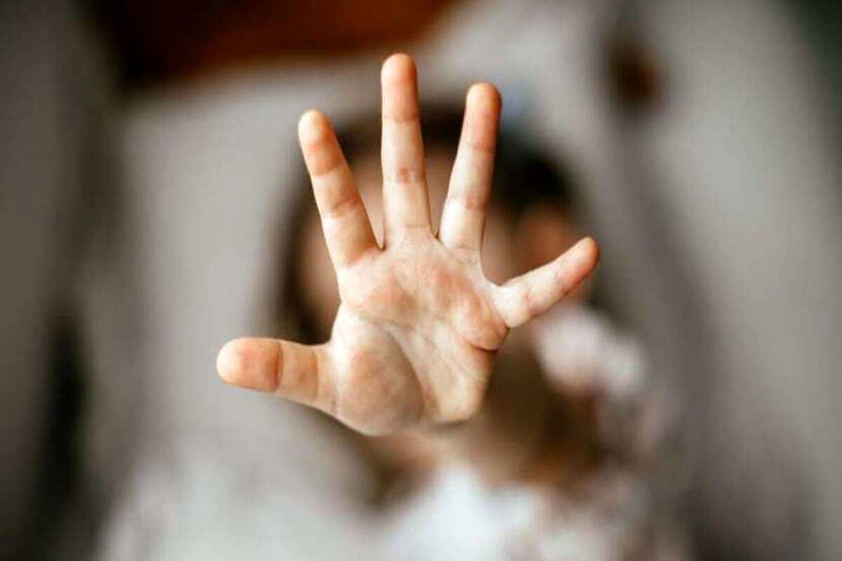 شکنجه کودک یک‌ساله برای کلاهبرداری