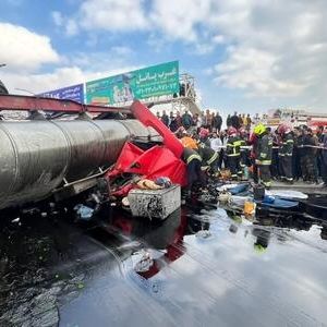 واژگونی تانکر سوخت قربانی گرفت