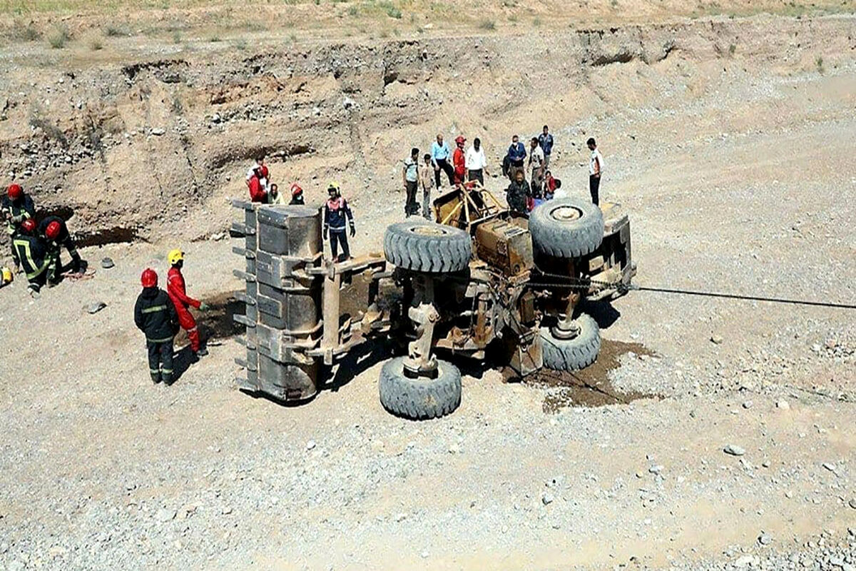 مرگ هولناک راننده لودر زیر خودرویش در معدن جوزم