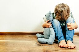 شکستن دل فرزند در اسلام (توسط پدر و مادر )/ عاقبت عاق اولاد