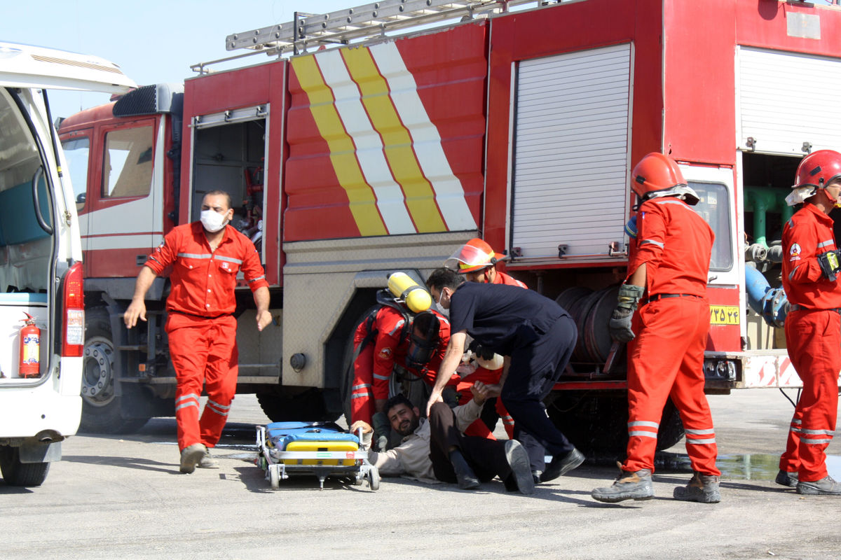 مانور حریق در پاساژ مهستان/ ویدئو