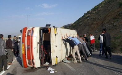 تصادف مینی بوس کارگران در عسلویه ۵ مصدوم بر جای گذاشت