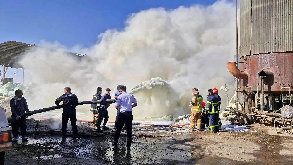 آتش‌سوزی در شرکت پالایش نفت پارسیان ایوانکی/ آمار مفقودان و مصدومان