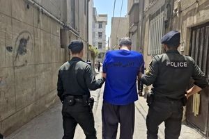 زمین‌گیر شدن سارق منزل با شلیک دقیق ماموران پلیس تهران/ ویدئو+16