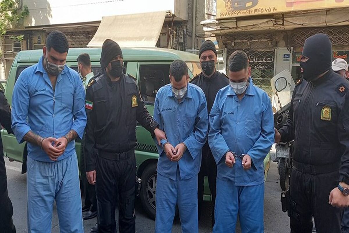 دستگیری اراذل و اوباش بی‌ام‌و سوارِ خیابان اندرزگو تهران/ ویدئو