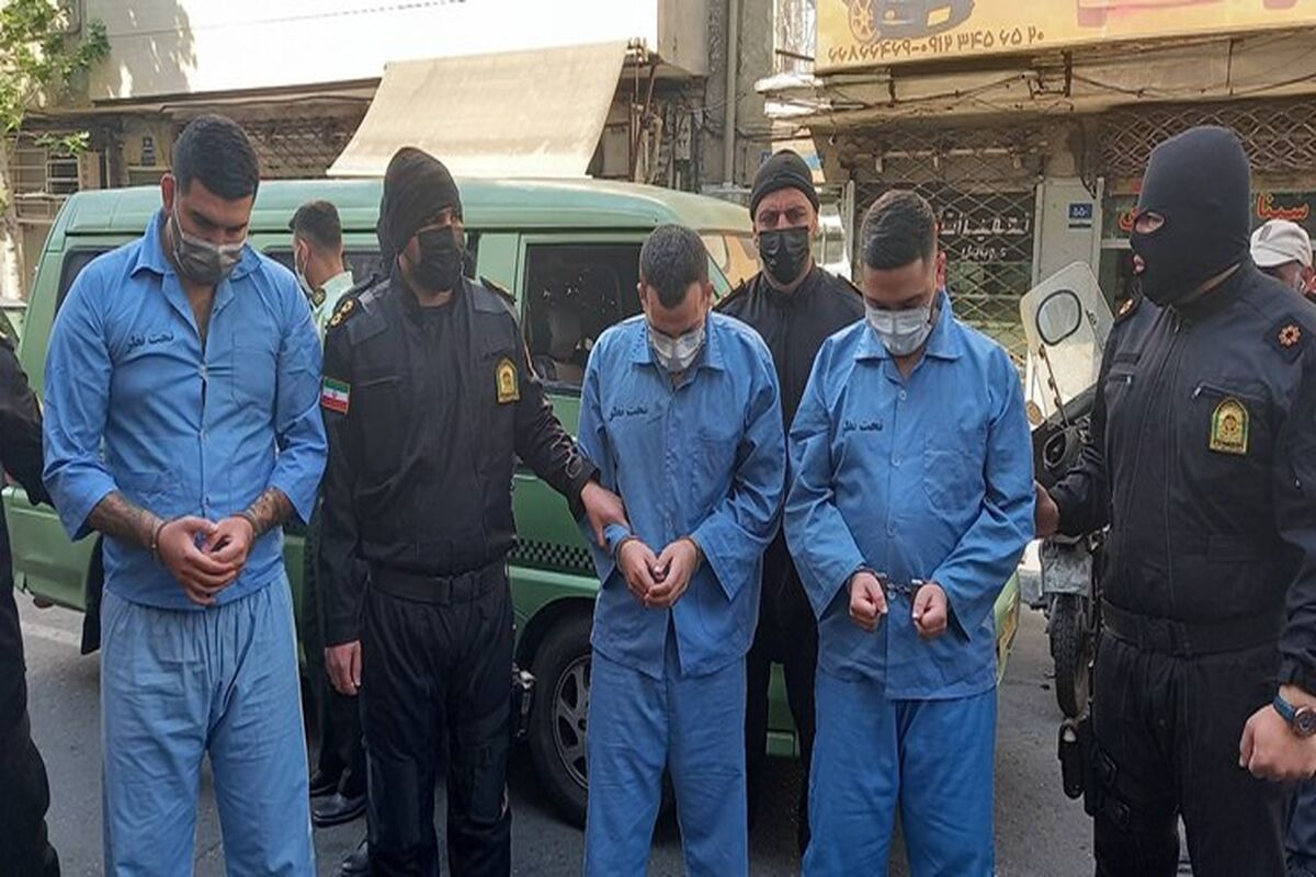 دستگیری اراذل و اوباش بی‌ام‌و سوارِ خیابان اندرزگو تهران/ ویدئو