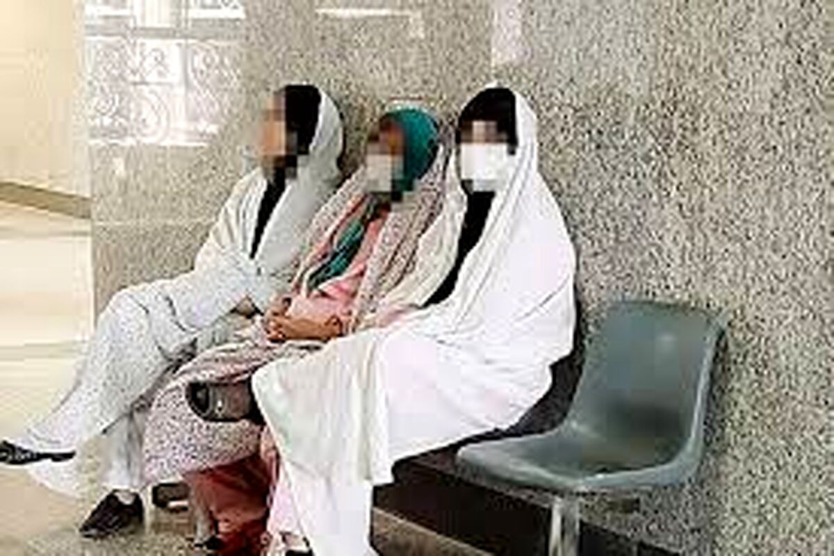 زورگیری ۳ دختر لندکروز سوار از پسرها