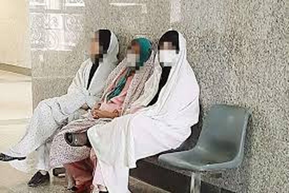 زورگیری ۳ دختر لندکروز سوار از پسرها