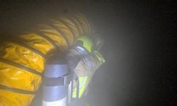 حریق ساختمان تجاری - اداری در خیابان انقلاب مهار شد