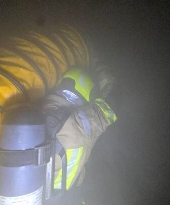 حریق ساختمان تجاری - اداری در خیابان انقلاب مهار شد