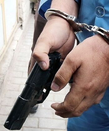 کیفرخواست علیه مردی که همسر و دخترش را با شلیک گلوله کشت 