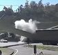برخورد مرگبار کامیون با پل عابر در برزیل/ ویدئو
