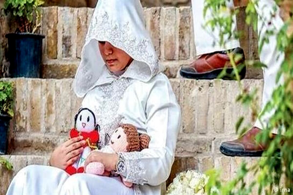مینا دختر 14 ساله فقط یک ماه عروس بود / سرنوشت این دختر دلتان را می لرزاند 
