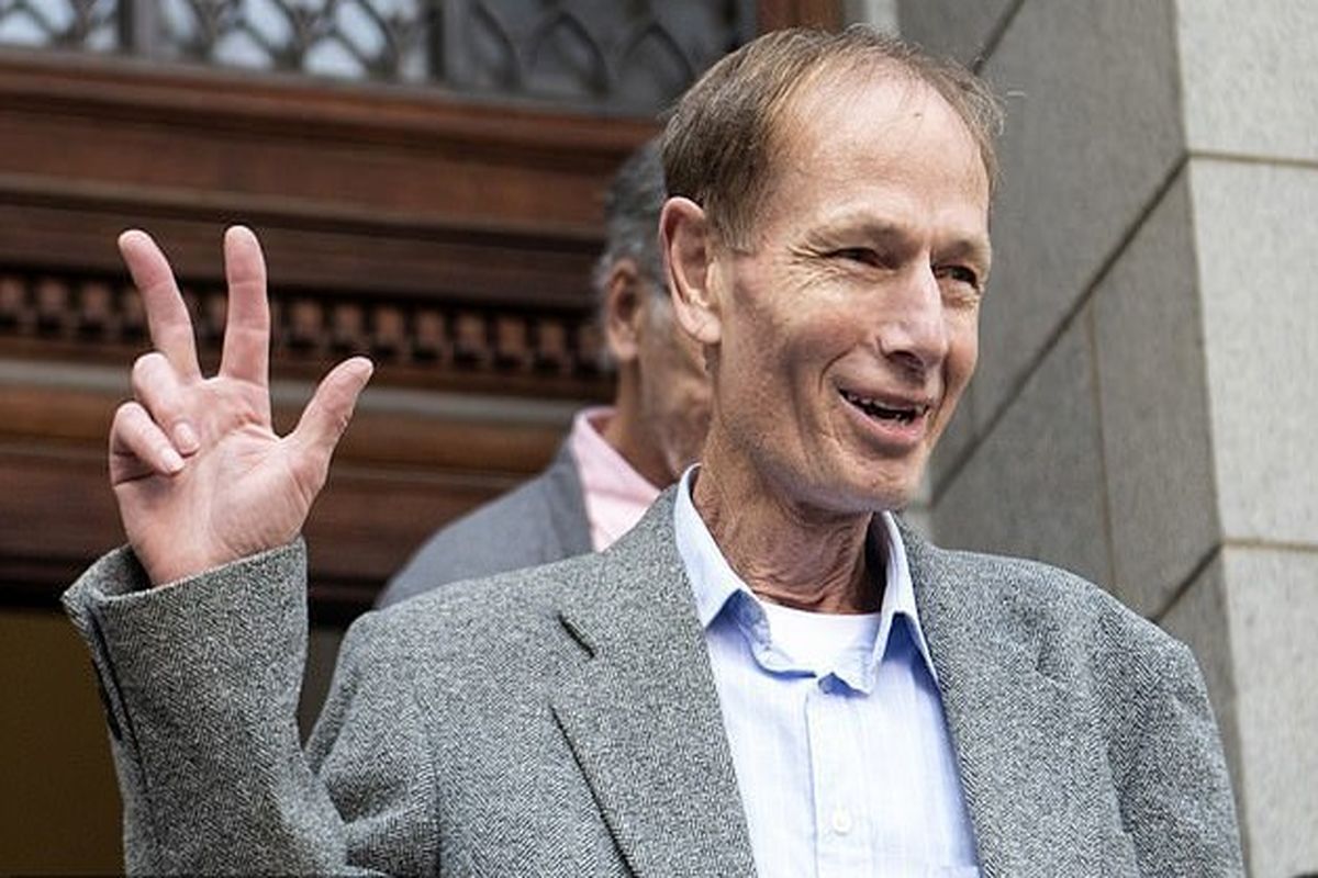 من به مرگ ۲۹ نفر کمک کردم اما قاتل نیستم