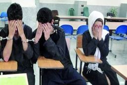 نقشه ماهرانه زن جوان برای ربودن زن خارجی و سرقت طلاهایش