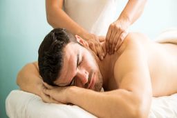 خطرات ماساژ گردن چیست؟/ عوارض و نقاط ممنوعه 