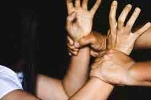 دستگیری ۵ مرد به اتهام تجاوز به دو خواهر نوجوان