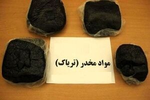 کشف ۱۰ کیلو تریاک در تعقیب و گریز پلیسی در اتوبان نواب