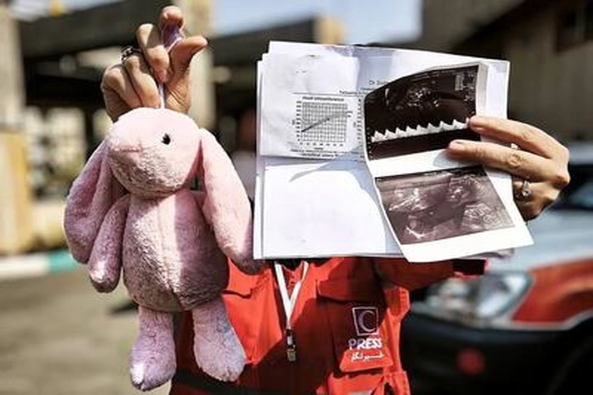برگه سونوگرافی و عروسک صورتی؛ روایت تلخ از حمله