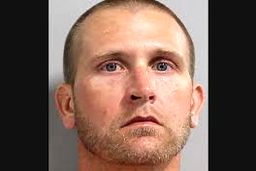 مرگ پیامبر قلابی با گلوله پلیس