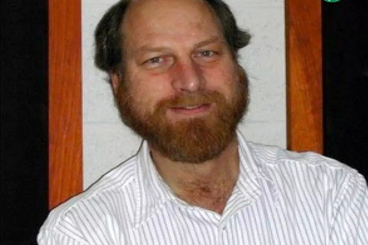 قتل مرموز فیزیکدان برجسته آمریکایی در لس‌آنجلس با کلت کمری 