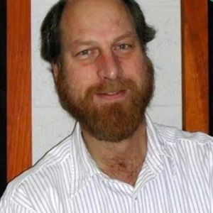 قتل مرموز فیزیکدان برجسته آمریکایی در لس‌آنجلس با کلت کمری 