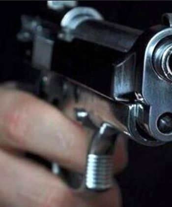 آدمکشی مسلحانه درتاریکی شب