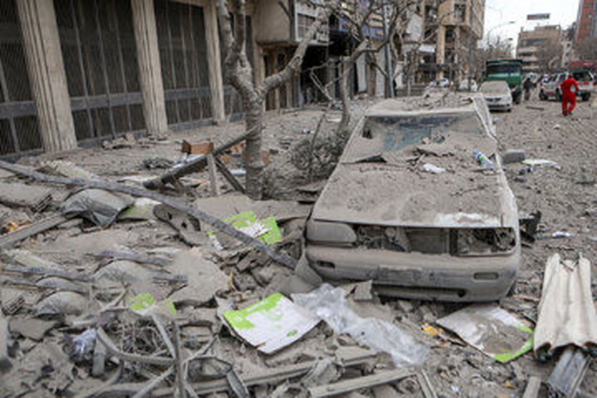 چطور دیگران را از زیر آوار نجات دهیم؟/ اینفوگرافیک