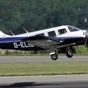 لحظه برخورد یک هواپیما با سیم های برق/ ویدئو