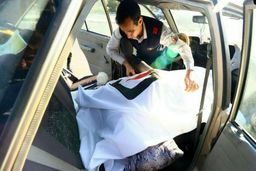 مرگ مشکوک پسر و دختر غریبه در پارکینگ ویلایی در مشهد