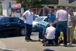 دستگیری موبایل قاپ توسط مردم