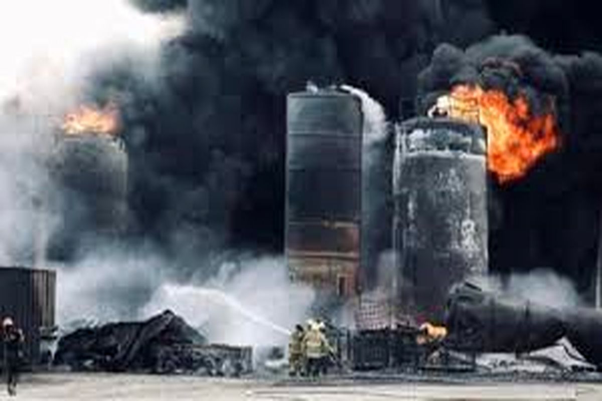 آتش‌سوزی در پالایشگاهی در مکزیک