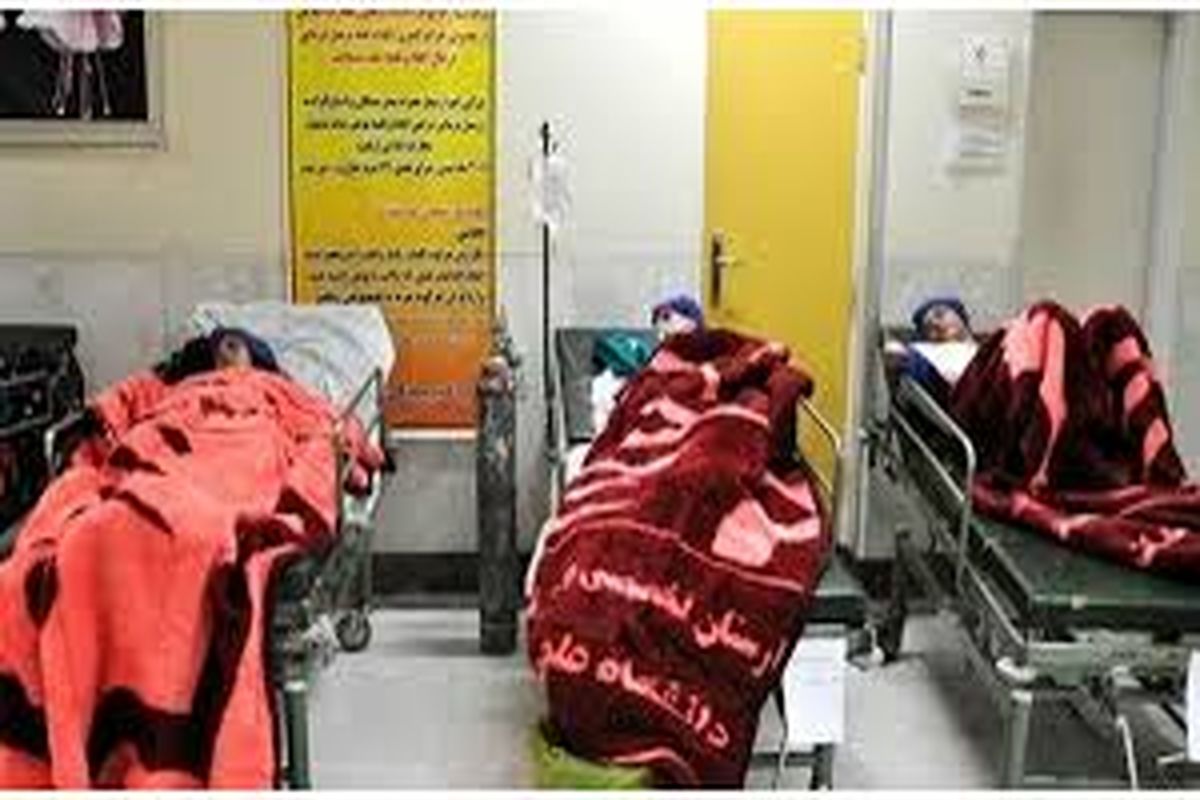 مسمومیت هولناک در مراسم عروسی/ 30 نفر به بیمارستان منتقل شدند