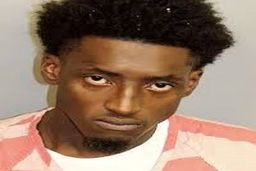 پیامک مقتول، نام قاتل را فاش کرد