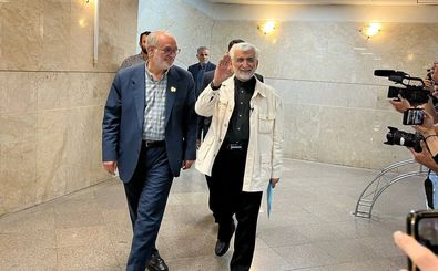 اولین تصاویر از آتش زدن ستاد مرکزی سعید جلیلی در مشهد