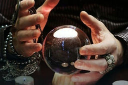 شمشیر تاریخی ناصرالدین شاه که یک رمال را ثروتمند کرد/ اجنه ها با شمشیر طلسم را می شکستند/ ویدئو