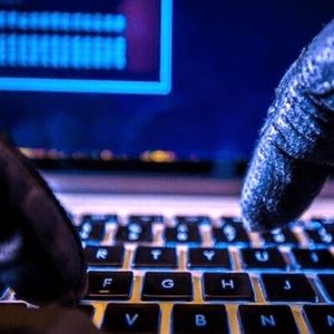 پسر ۱۲ ساله برای خرید بازی اینترنتی به حساب پدرش دستبرد ۳۰۰ میلیونی زد 