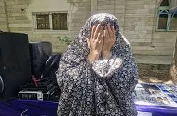 دعوای دو زن در راه پله های یک ساختمان رنگ خون گرفت