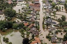 بلعیده شده 21 زن و مرد در سیل ویرانگر برزیل