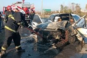 حادثه رانندگی در کمربندی آستارا؛ زانتیا در آتش سوخت/ ویدئو