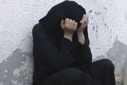دختر جوان برای ازدواج، با خواستگارش در سرقت خشن همراه شد