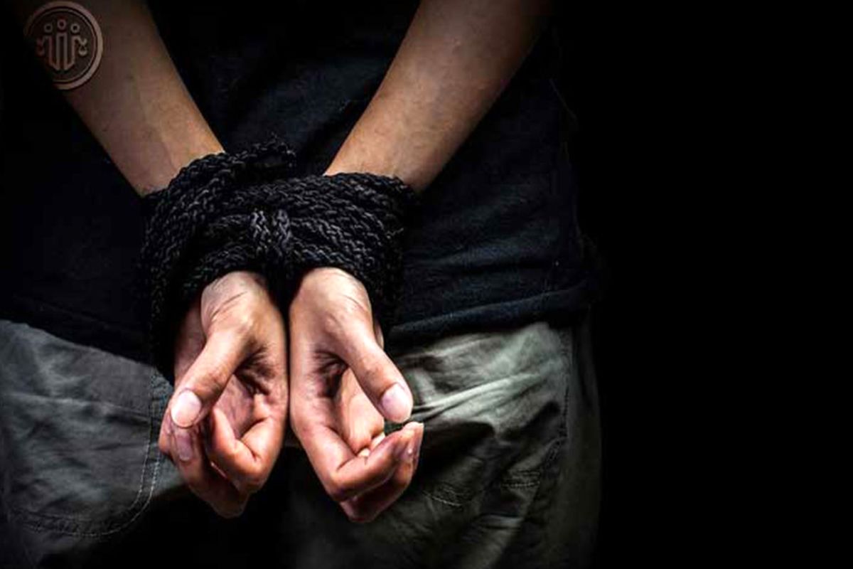 ناکامی آدم ربا از انتقال گروگان به خارج از کشور / گروگانگیری در یکی از روستاهای کوهبنان